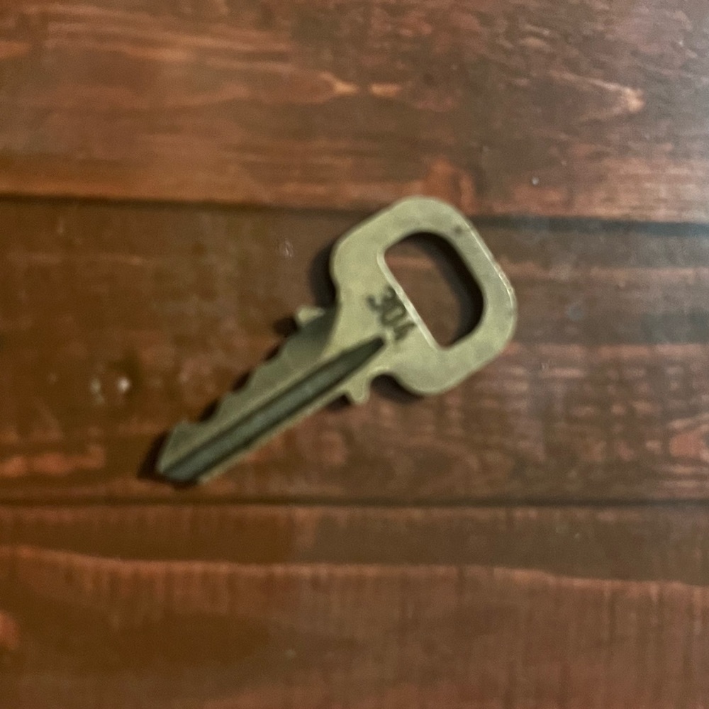 Louis Vuitton authentic #304 key only